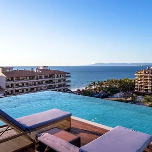 Nayri Life & 208 Puerto Vallarta