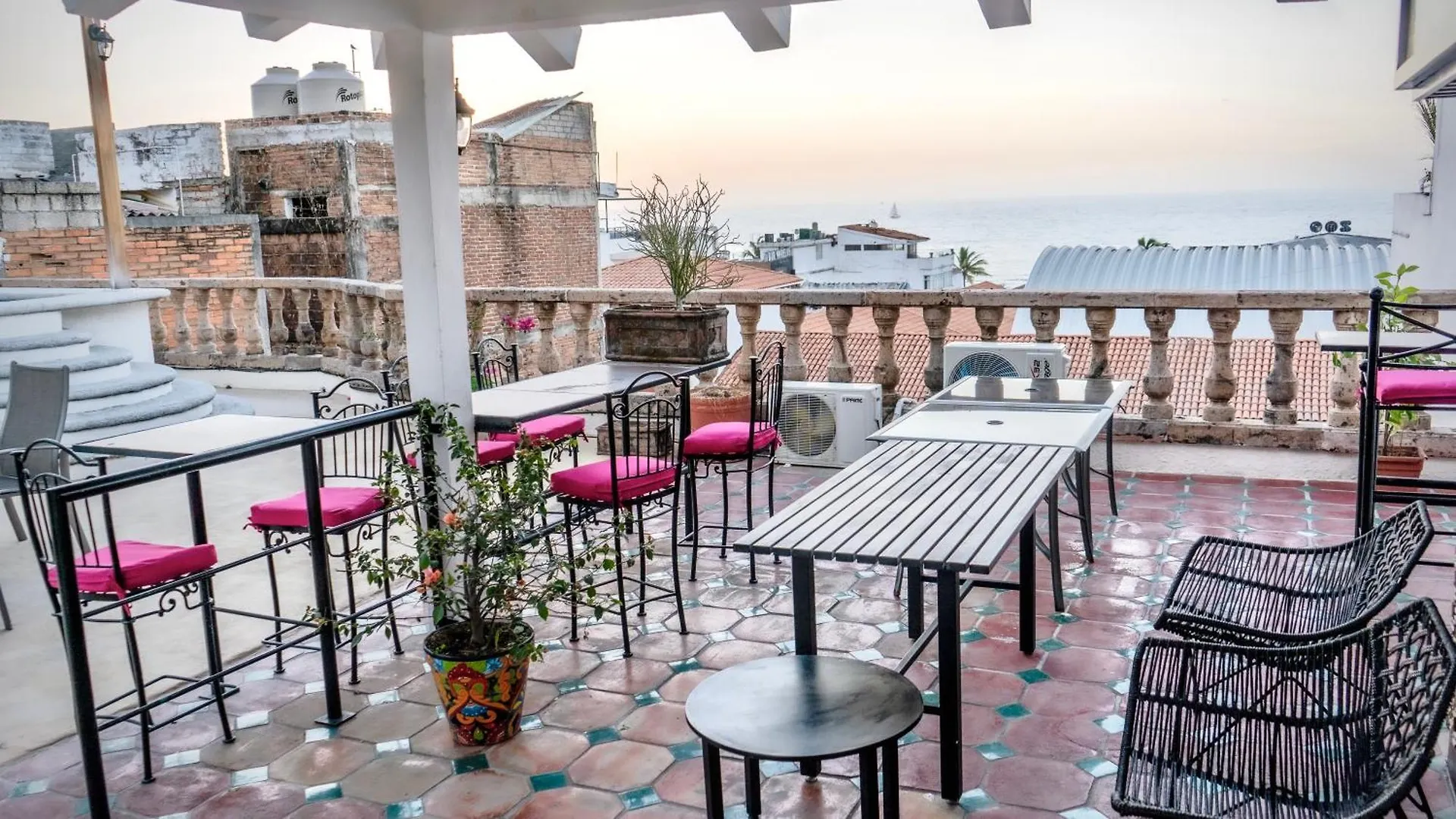 Pueblo Real Hotel Boutique Puerto Vallarta