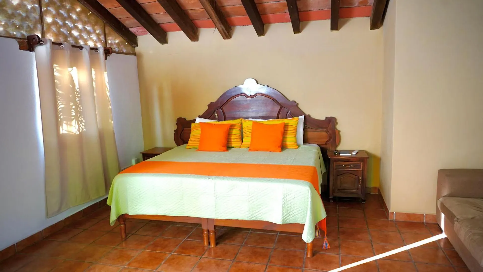 Pueblo Real Hotel Boutique Puerto Vallarta 0*,